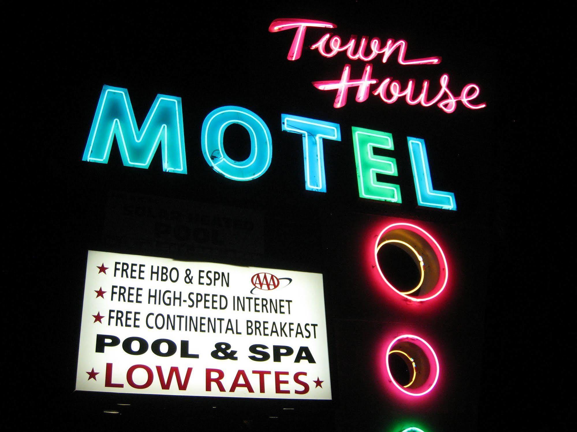 Town House Motel Lancaster Exteriér fotografie